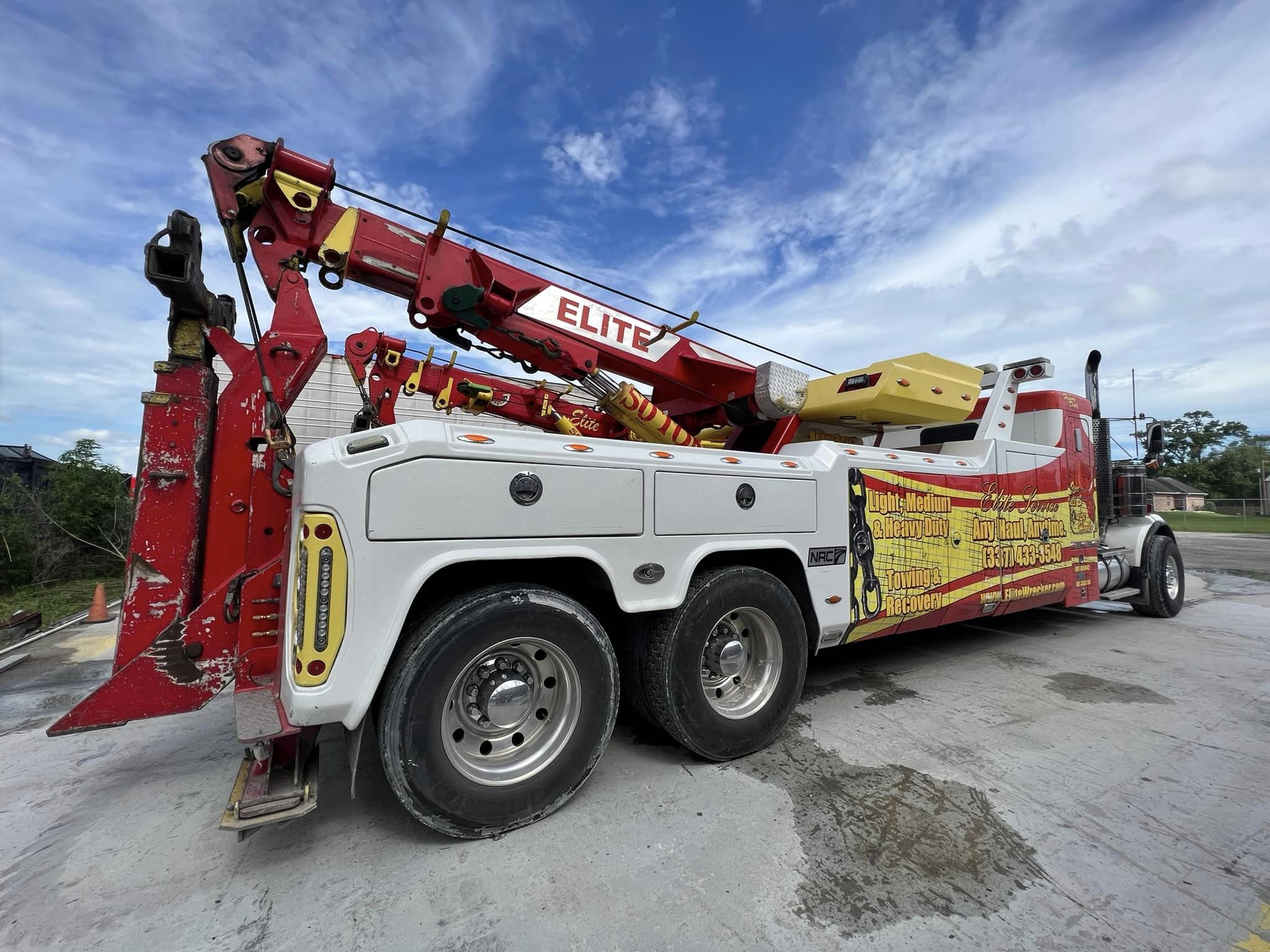 What Is Heavy Duty Towing?